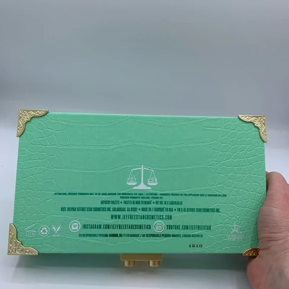 Jeffree Star Blood Money Palette - Picture 7 of 7